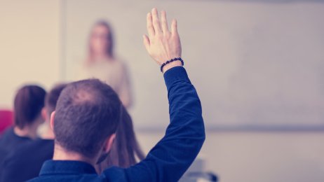 Sykepleierstudent Bildet visr en elev i et klasserom