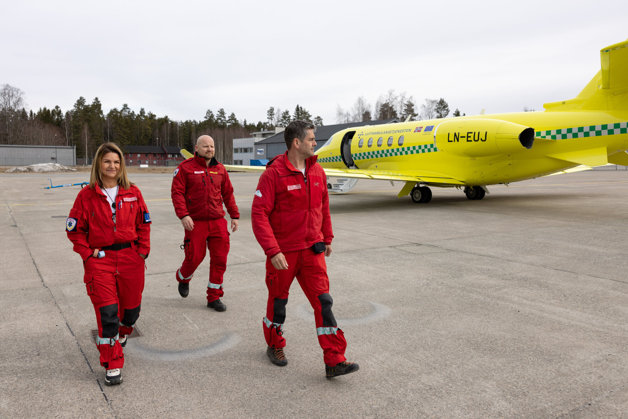 anestesilege Andreas E. Hansen, paramedikc Andreas Gustavsen og anestesisykepleier Hege Anita Aastrøm. anestesilege Andreas E. Hansen, paramedikc Andreas Gustavsen og anestesisykepleier Hege Anita Aastrøm.