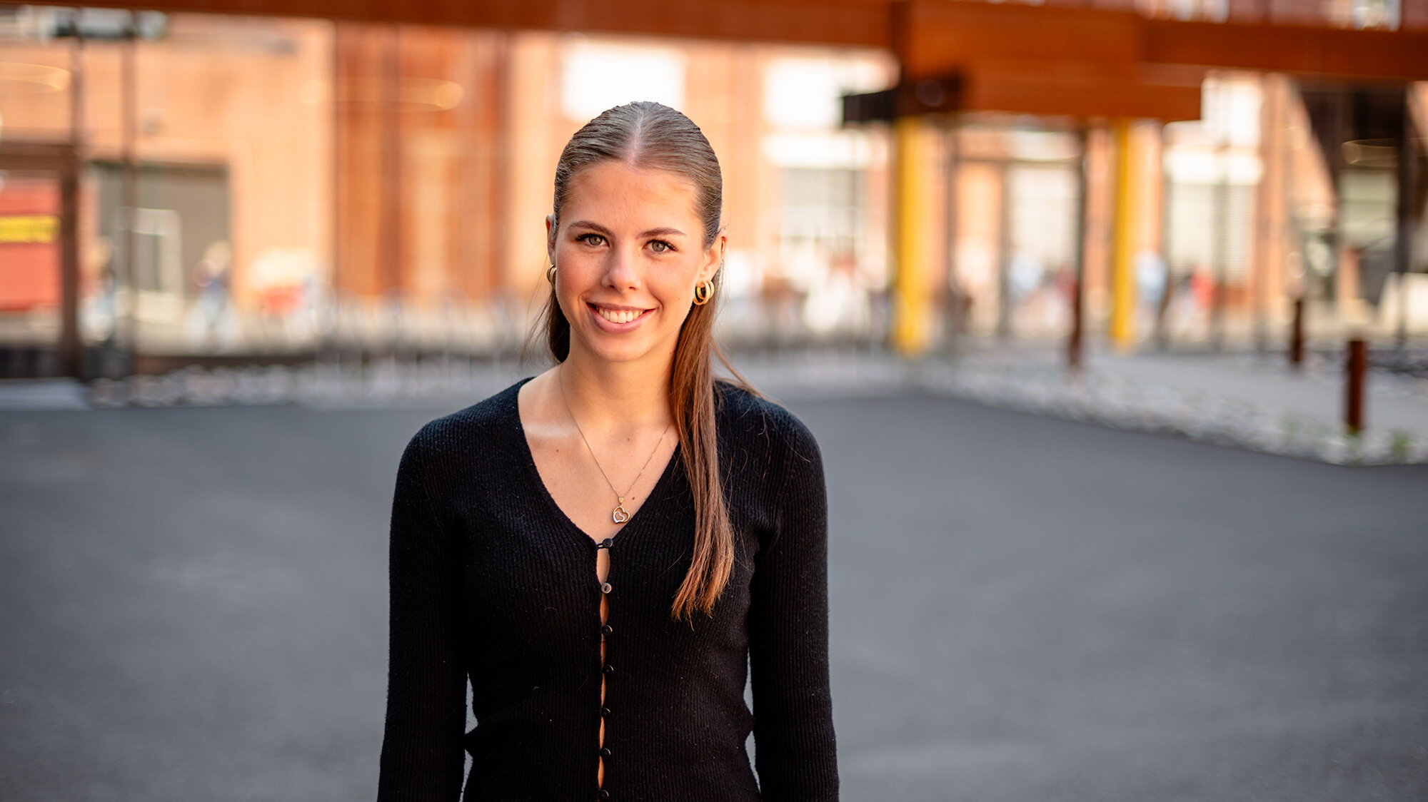 Bildet viser sykepleierstudent Marita Holth Lindstad