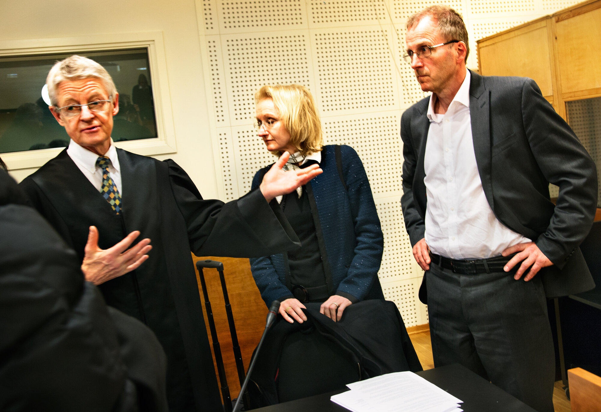Advokat Harald Stabell og Randi Borgen og Morten Reymert fra OUS i lagmannsretten Advokat Harald Stabell og Randi Borgen og Morten Reymert fra OUS i lagmannsretten