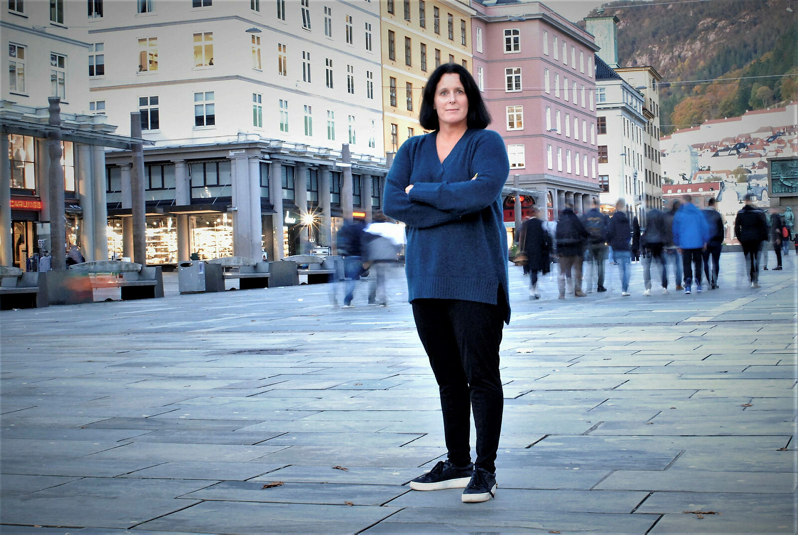 Anette Harris Portrett av stressforsker og sykepleier Anette Harris på Torgallmenningen i Bergen.