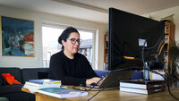 Salinas har hjemmekontor bildet viser person med hjemmekontor