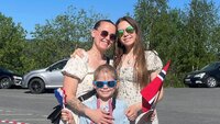 Bildet viser Linda Kristengård sammen med sine to barn Bildet viser Linda Kristengård sammen med sine to barn