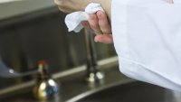 Slurver med håndhygiene ved Universitetssykehuset i Nord Norge.