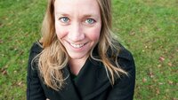 Eldrid Oftestad, Cathinka Guldberg, sykepleier, historie Bildet viser Eldrid Oftestad