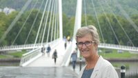 Innvandrerkvinner styrker hverandre gjennom sosialt samvær. Bildet viser forsker Beate Lie Sverre.