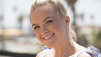 Alexandra Rotan, Keiino Bildet viser Alexandra Rotan.
